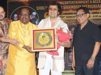 Sonu Nigam, Agam Kumar Nigam, Anup Jalota, Manoj Muntashir, Jaspinder Narula and others were snapped at the Shri Shankar Shambhu Memorial Awards 2025
