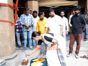 On The Sets Of The Movie The India Storry