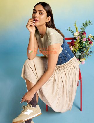 Celeb Photos Of Mrunal Thakur