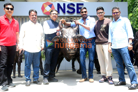 photos ajay devgn bhushan kumar and others attend grand akshaya tritiya bell ringing ceremony at nse ahead of raid 2 release 2