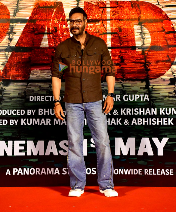photos ajay devgn vaani kapoor and others grace the trailer launch of raid 2 5
