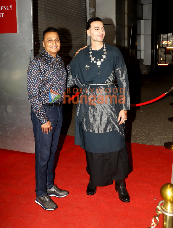 photos bhumi pednekar mira rajput kapoor and others attend rishab rikhiram sharmas show 1