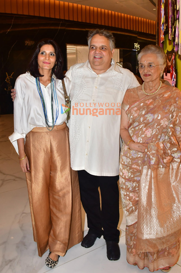 photos celebs attend the store launch of designers abu jani sandeep khosla at jio world plaza 1053 8
