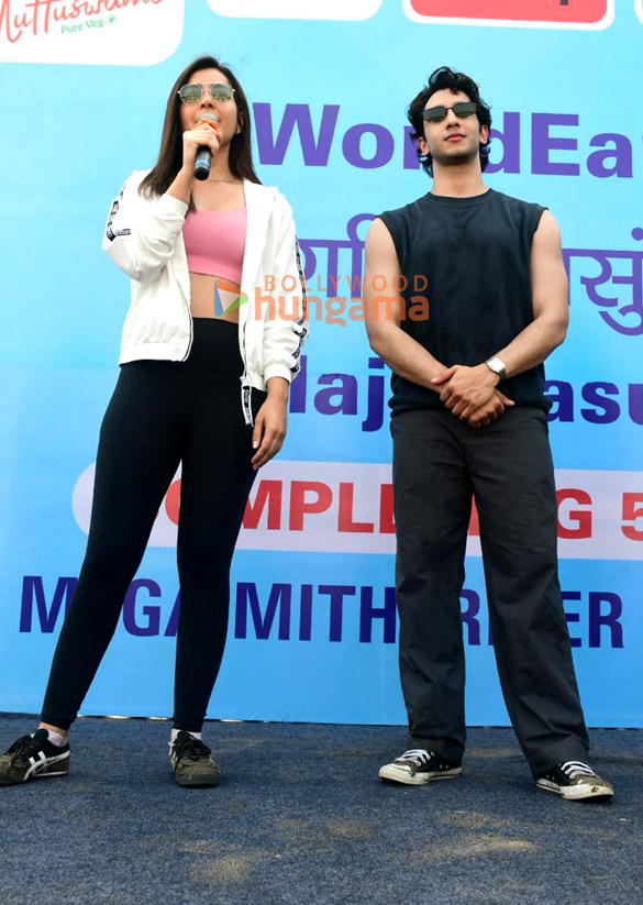 photos celebs participate in the end plastic pollution drive on world environment day hosted by asif saher bhamla of bhamla foundation 9