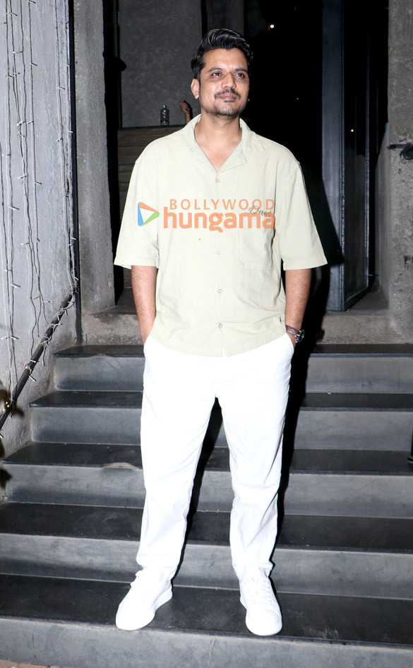photos mouni roy palak tiwari sunny singh nijjar beyounick and aasif khan snapped in juhu 5