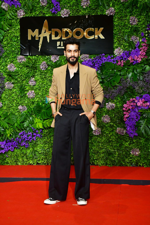 photos shraddha kapoor vicky kaushal kriti sanon tiger shroff and others attend the grand celebration of maddock films remarkab 41
