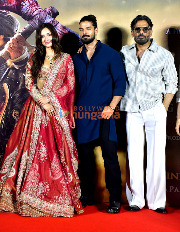 photos sooraj pancholi suniel shetty akanksha sharma and others grace the trailer launch of kesari veer 5 2