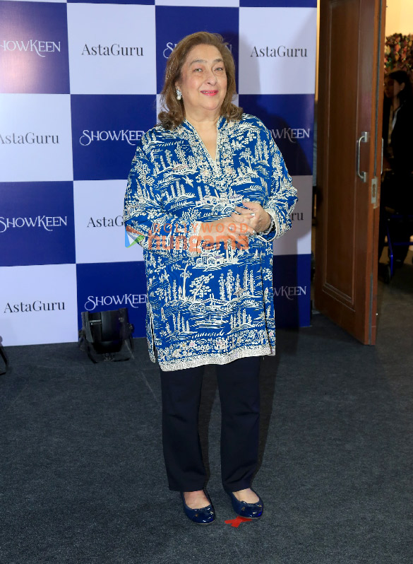 photos suhana khan gauri khan zoya akhtar shweta bachchan nanda and others were snapped at astaguru 17