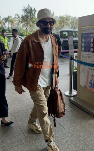Photos: Sunny Deol, Farah Khan and Vineet Kumar Singh snapped at the airport