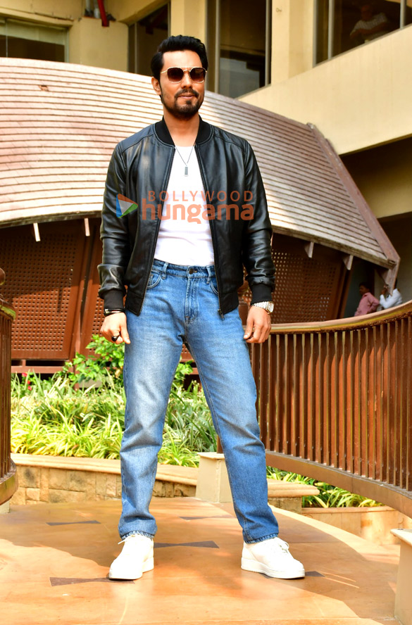 photos sunny deol randeep hooda and vineet kumar singh snapped promoting their movie jaat 4