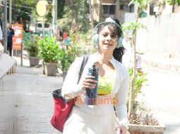 Photos: Tanishaa Mukerji snapped outside a gym in Bandra