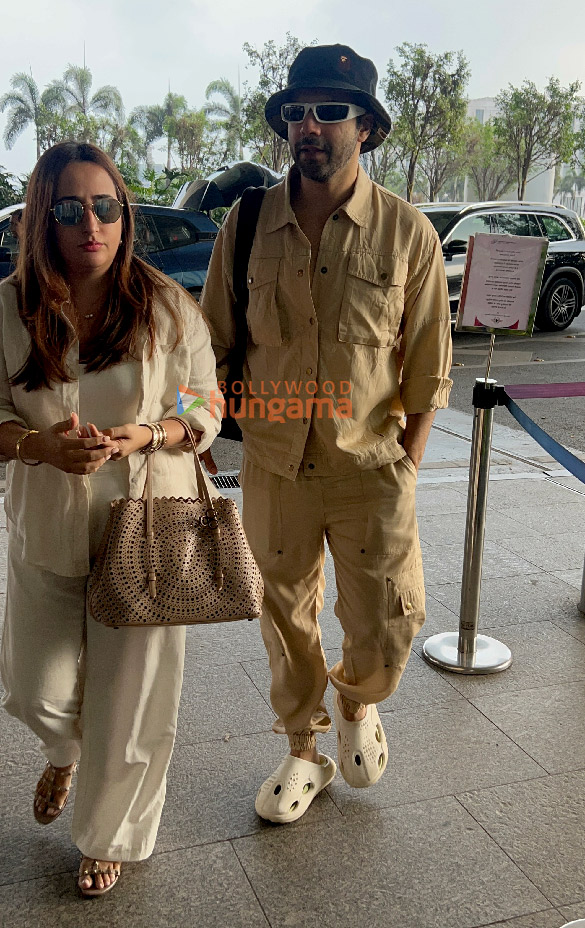 Photos: Varun Dhawan, Natasha Dalal and others snapped at the airport Photos: Varun Dhawan, Natasha Dalal and others snapped at the airport