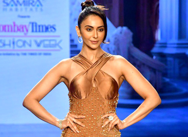 राकुल प्रीत सिंह स्टन के रूप में निश्था बंसल के लिए शोस्टॉपर के रूप में