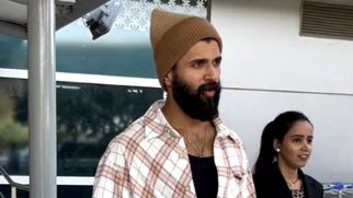 Vijay Deverakonda greeted by the fans