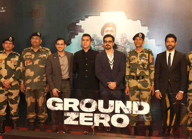 इमरान हाशमी, फरहान अख्तर ने कश्मीर में ग्राउंड ज़ीरो प्रीमियर में बीएसएफ जवांस के साथ रेड कार्पेट वॉक किया
