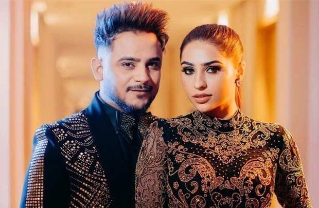 Singer Milind Gaba and wife Pria welcome twins, announce arrival of baby boy and girl