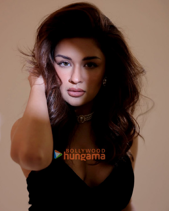 avneet kaur 4 31
