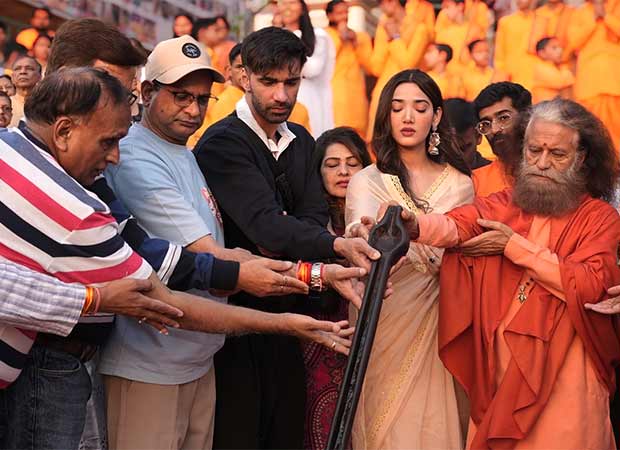 Avinash Tiwary and Medha Shankr seeks Blessings at Rishikesh’s Ganga Aarti after Ginny Wedss Sunny 2 announcement 2 : Bollywood News – Bollywood Hungama