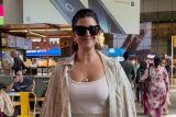 Chilled out vibe! Nimrat Kaur gets clicked at the airport