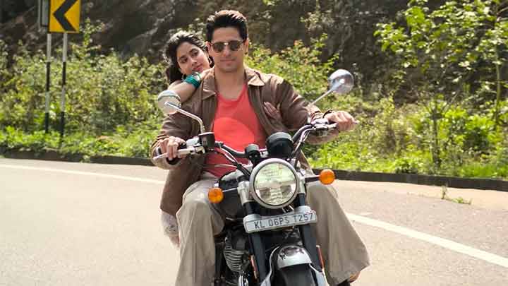 Param Sundari – First Look | Sidharth Malhotra | Janhvi Kapoor | Dinesh Vijan | Tushar Jalota