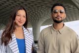 Parents to be Gauahar Khan & Zaid Darbar papped at the airport