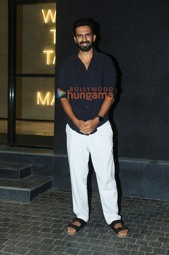 photos akansha ranjan kapoor amol parashar konkona sen sharma and others grace the special screening of gram chikitsalay 10277 6