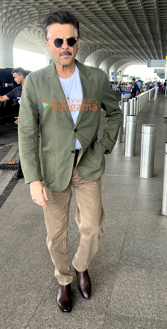 photos anil kapoor and shilpa shetty snapped at the airport 1