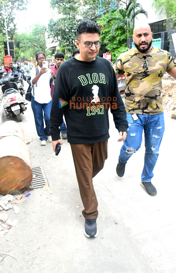 photos bhushan kumar snapped in town 3