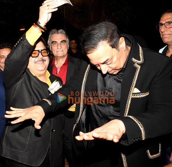 photos celebs grace vindu dara singhs birthday bash 2
