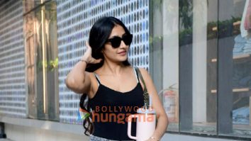 Photos: Dhanashree Verma snapped in Santacruz