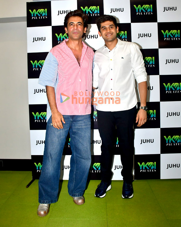 photos helen alvira khan agnihotri and others attend the launch of yasmin karachiwalas new studio in juhu 6