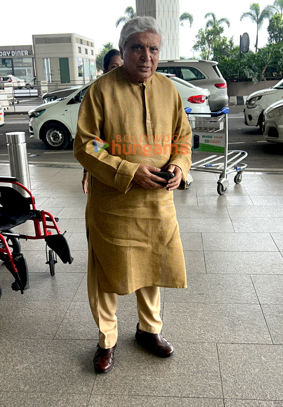 photos kajal aggarwal neha dhupia javed akhtar and others snapped at the airport 3