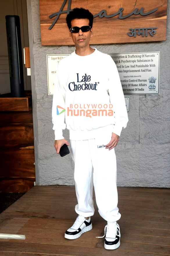 photos karan johar snapped at amaru in bandra 2