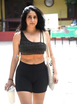 Photos: Neha Bhasin snapped outside the gym in Bandra