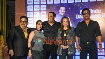 Photos: Ravi Kishan, Mumtaz, Padmini Kolhapure and others attend Vindu Dara Singh’s birthday bash