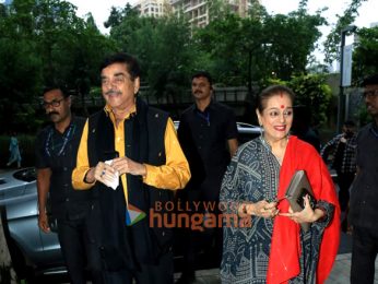 Photos: Shatrughan Sinha, Poonam Sinha, Luv Sinha & Kussh Sinha snapped at House of Creativity x Designera Art Show | Parties & Events