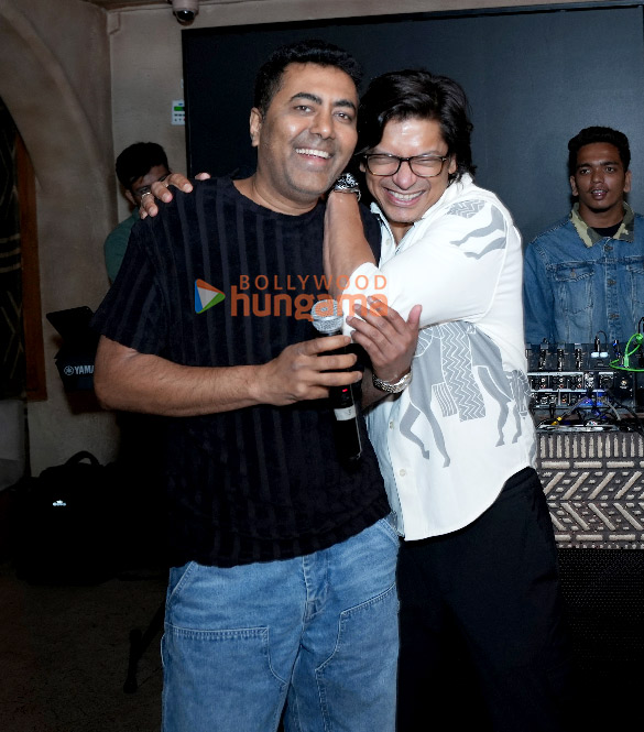photos sonu nigam salim merchant sunil grover and others grace singer rabbani mustafa khans brithday bash 10