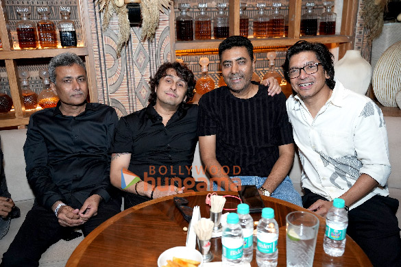 photos sonu nigam salim merchant sunil grover and others grace singer rabbani mustafa khans brithday bash 3