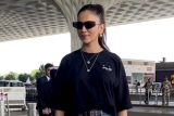 Giving tough competition to the Gen Zs with that fashion! Rakul Preet Singh