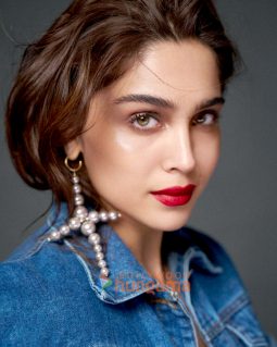 Celeb Photos Of Sharvari