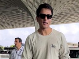 Sonu Sood having a warm chitchat with the paps