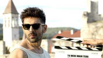 on the sets of the movie Tu Meri Main Tera Main Tera Tu Meri