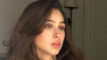 Pashmina Roshan sparks speculation with new look, is a new film on the way?