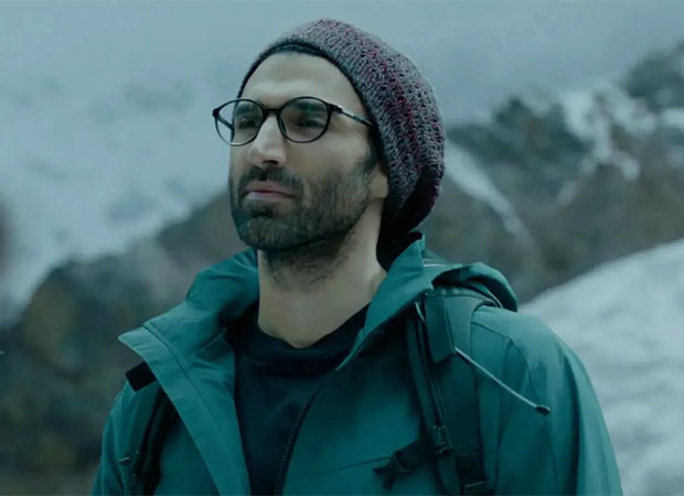 Aditya Roy Kapur opens up on singing for the first time in Metro In Dino; says, “It happened quite organically” : Bollywood News