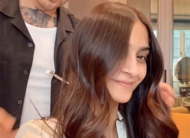 Sonam Kapoor cuts 12 inches of hair for charity, shares heartwarming moment; watch 12 : Bollywood News – Bollywood Hungama
