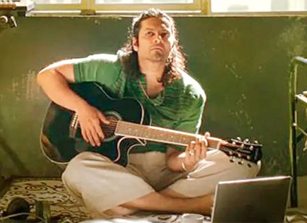 Ali Fazal on learning guitar for over a month for Metro… In Dino; says, “I wanted to make sure that every time I played on screen, it felt honest” : Bollywood News – Bollywood Hungama