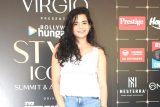 Mithila Palkar poses at Bollywood Hungama’s Style Icon Panel