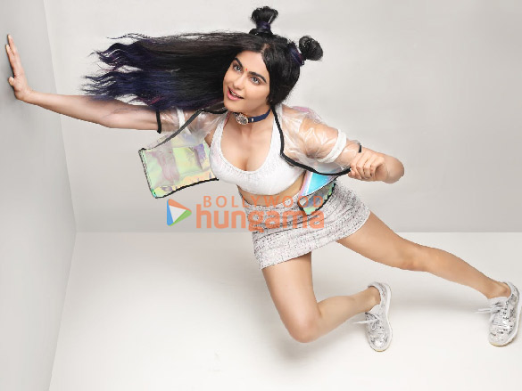 adah sharma 4 6