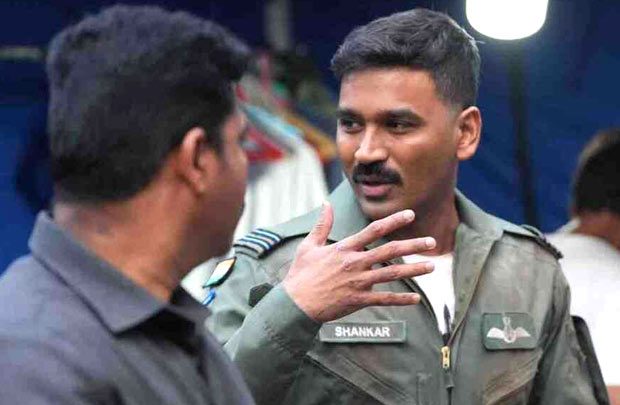 Dhanush spotted in striking new look on sets of Tere Ishk Mein