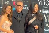 Geeta Basra At Red Carpet Of Bollywood Hungama Style Icons Summit 2025